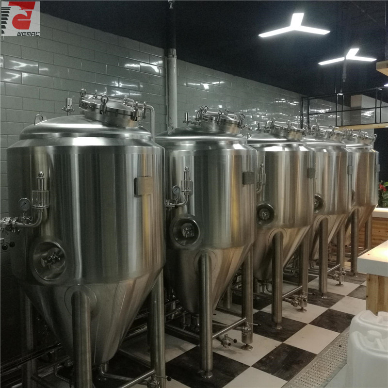 Big size SUS 304 beer brewing fermentation tanks hot sell in Sweden from Chinese manufacturer ZZ